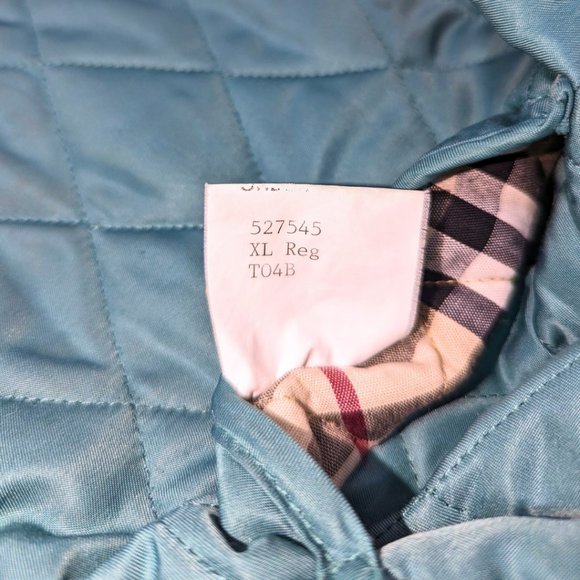 Burberry Women's XL 'Constance' Green Quilted Button Front Jacket - Picture 12 of 15